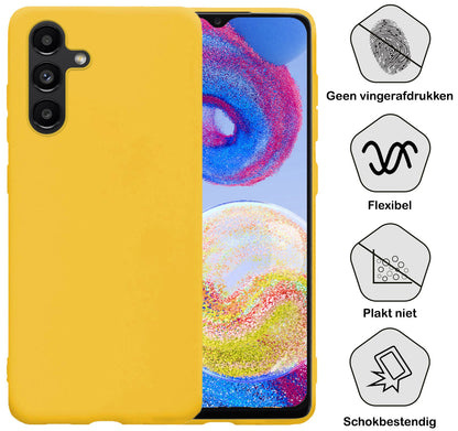 Forterra Samsung A04s Hoesje Siliconen Backcover Lichtgewicht - Geel