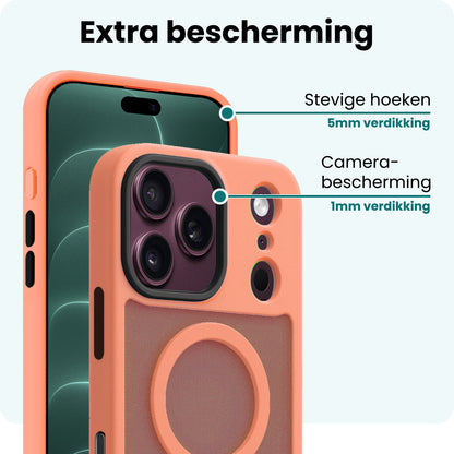 Forterra iPhone 18 Pro Hoesje Geschikt voor Magsafe Backcover Shockproof - Perzik