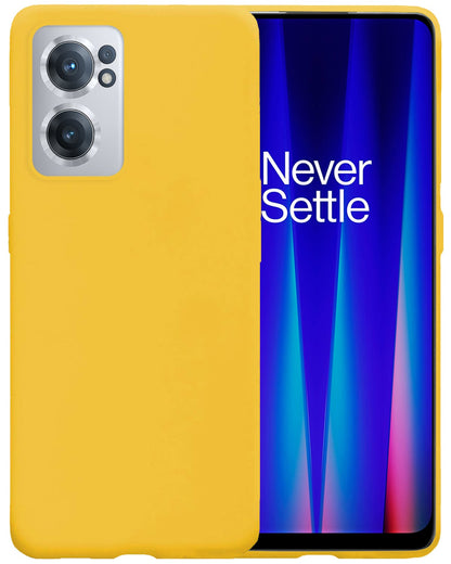 Forterra OnePlus Nord CE 2 Hoesje Siliconen Backcover Lichtgewicht - Geel