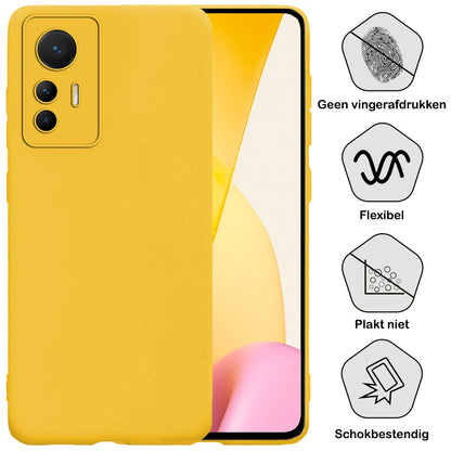 Forterra Xiaomi 12 Lite Hoesje Siliconen Backcover Lichtgewicht - Geel